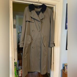 Ralph Lauren Polo University Club lined trench coat 46R